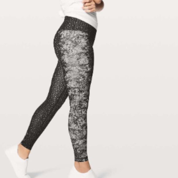 lululemon athletica Pants - Lululemon Wunder Under Hi-Rise Tight 28"